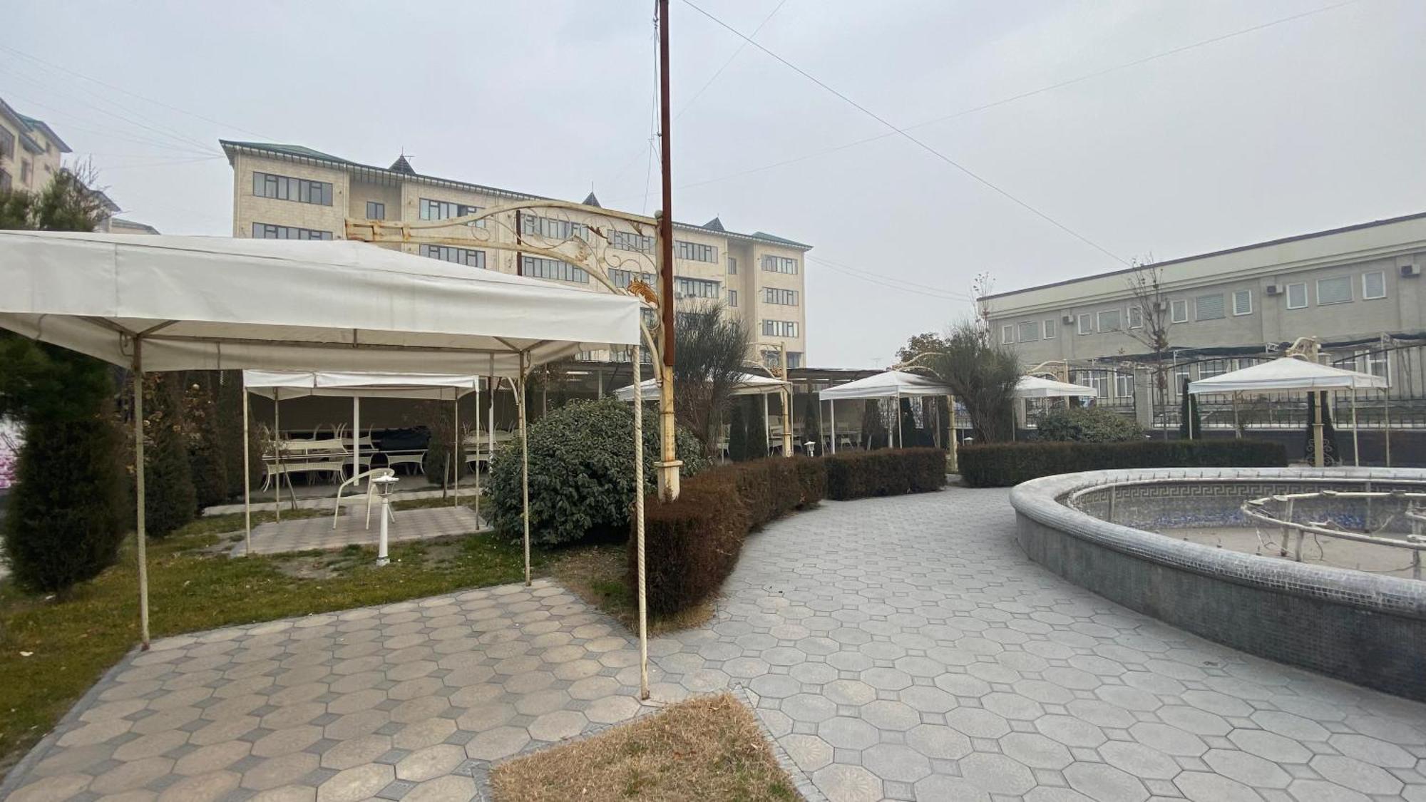 Diyor Hotel Marghilon Esterno foto