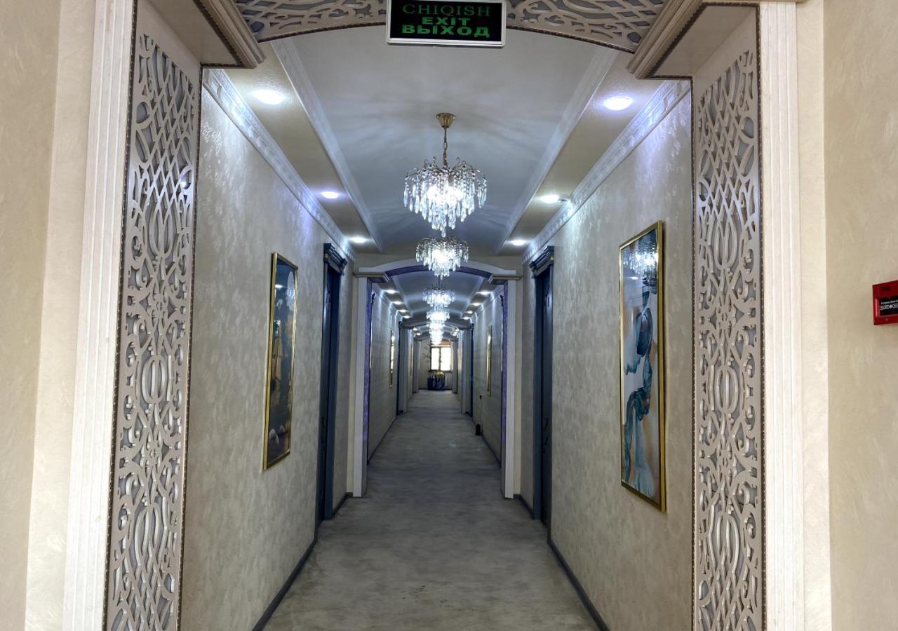 Diyor Hotel Marghilon Esterno foto