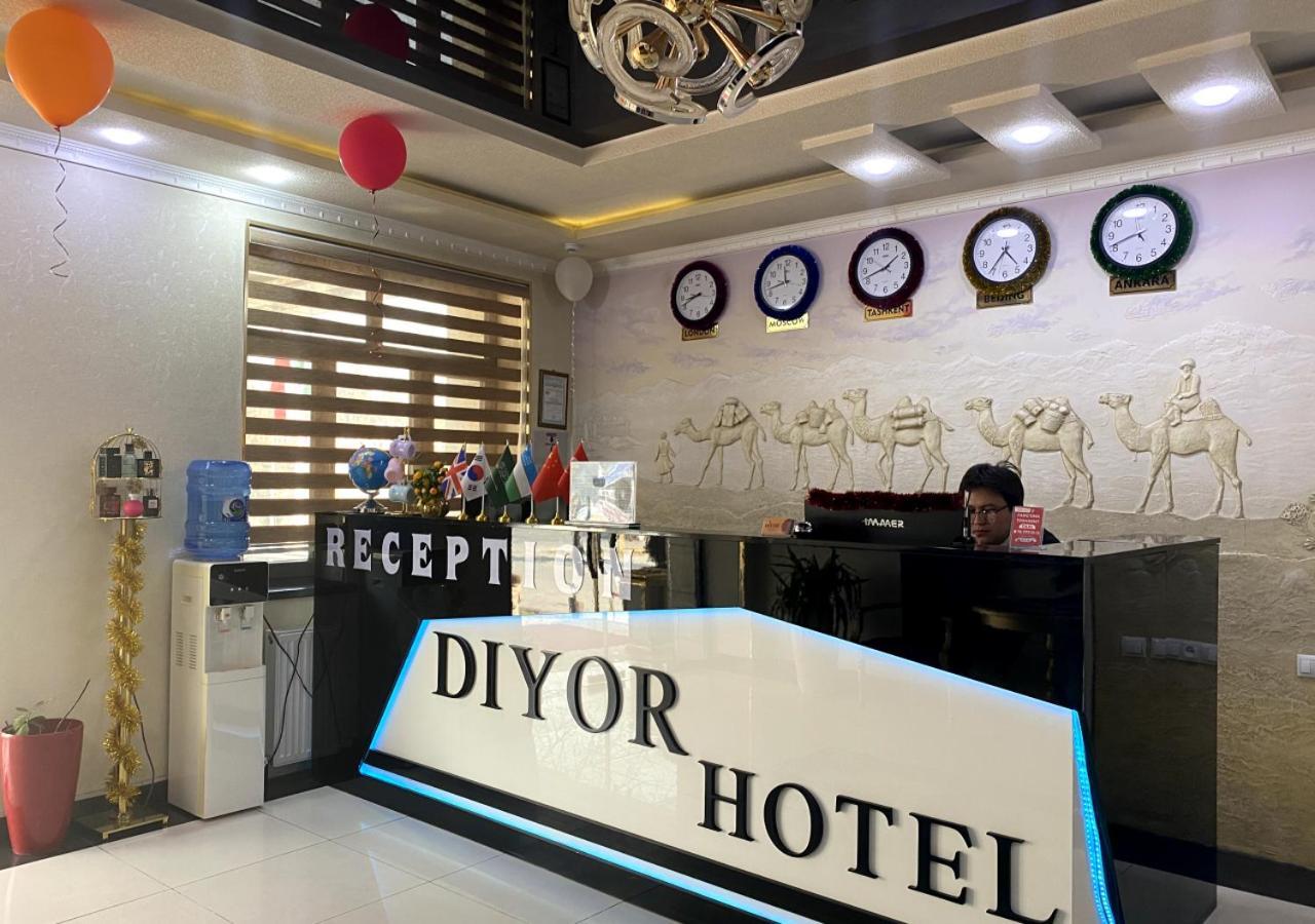 Diyor Hotel Marghilon Esterno foto